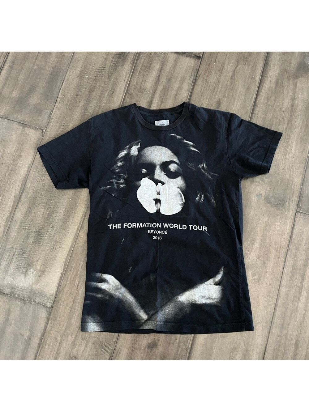 Beyonce The Formation World Tour 2016 Ted - Size Small